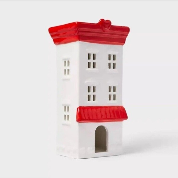 Target Spritz 2024 Valentine's Day Ceramic Tall Building Decor Red/White NEW - Picture 1 of 1